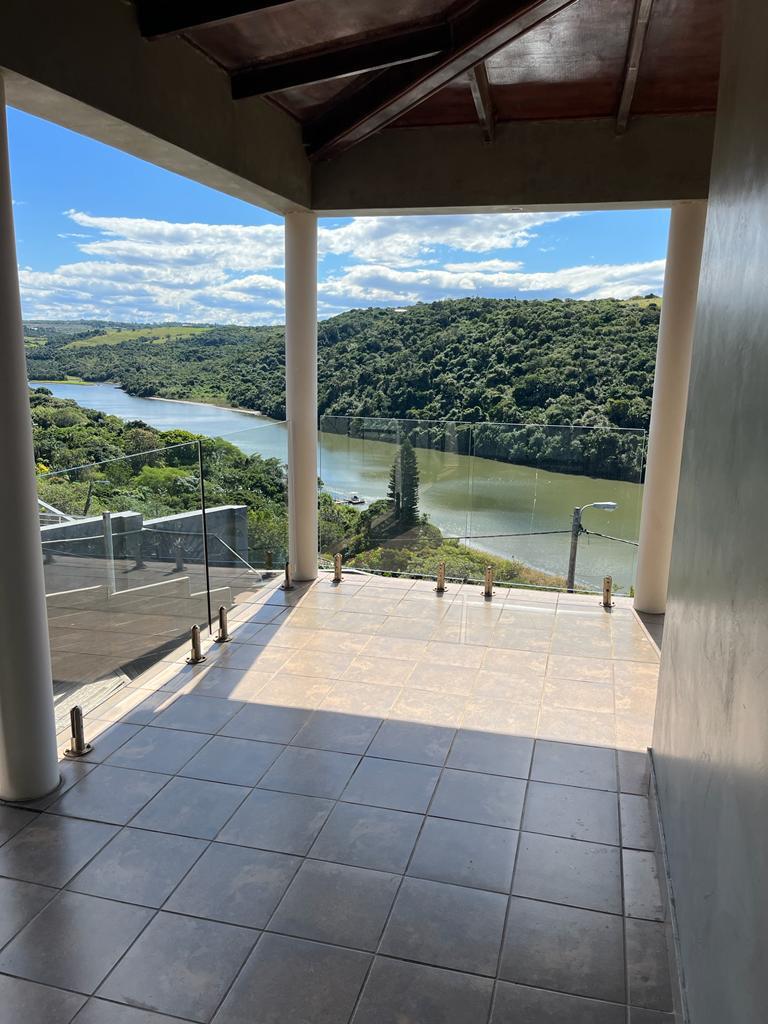 6 Bedroom Property for Sale in Gonubie North Eastern Cape